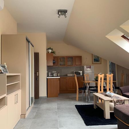 Balaton Kinizsi Apartman Шіофок Екстер'єр фото
