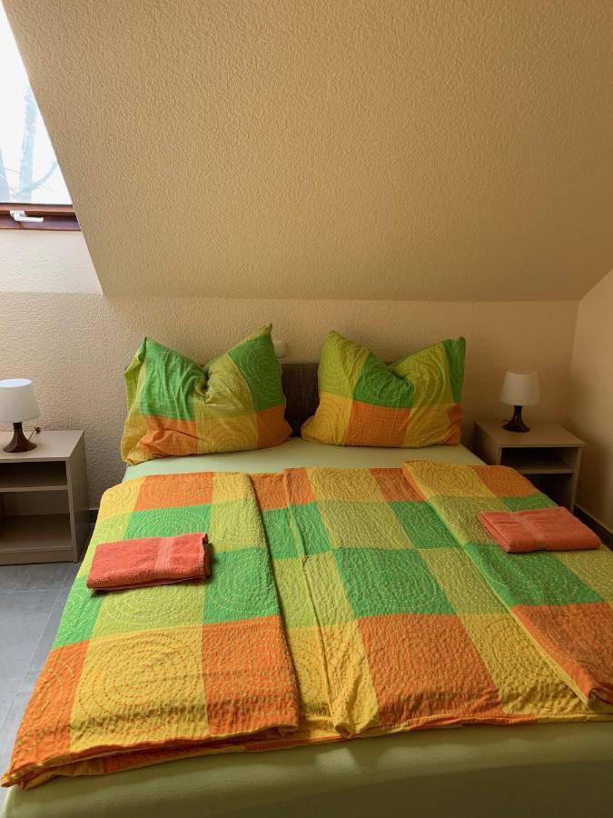 Balaton Kinizsi Apartman Шіофок Екстер'єр фото