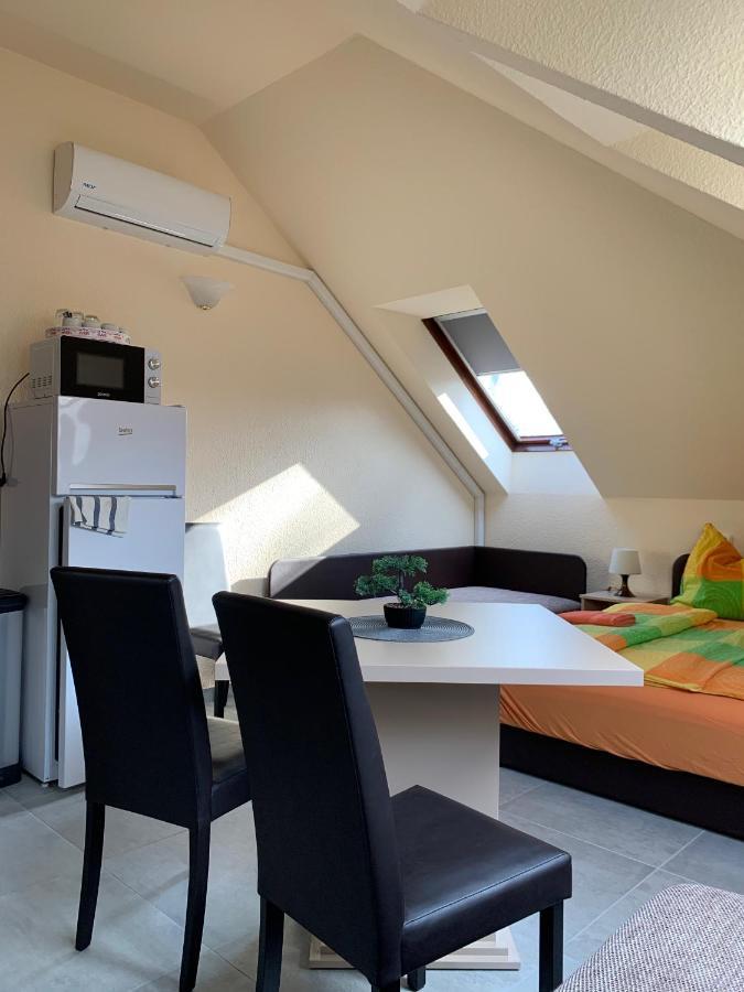 Balaton Kinizsi Apartman Шіофок Екстер'єр фото