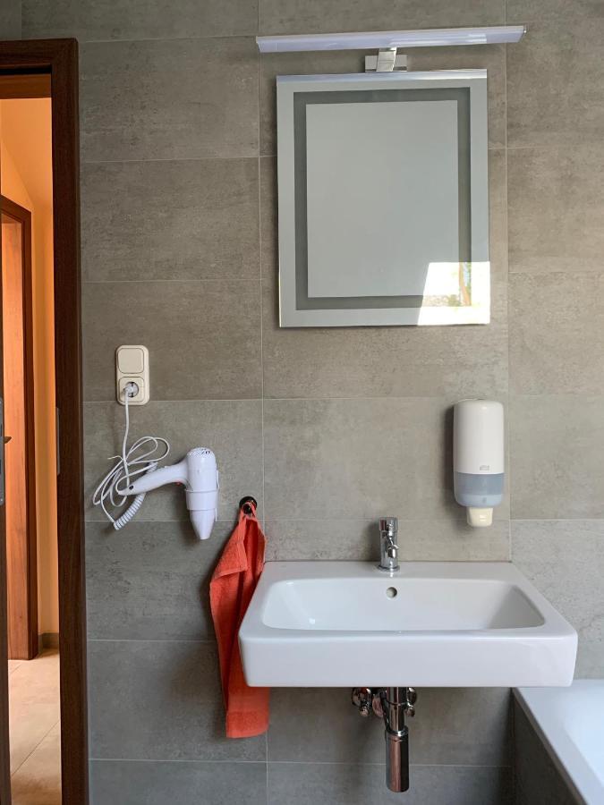 Balaton Kinizsi Apartman Шіофок Екстер'єр фото