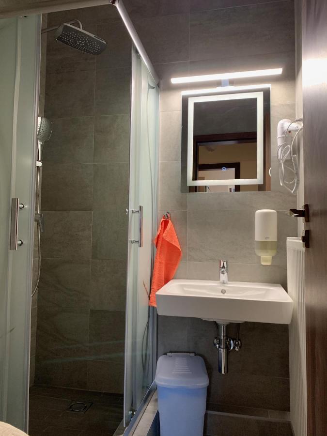 Balaton Kinizsi Apartman Шіофок Екстер'єр фото