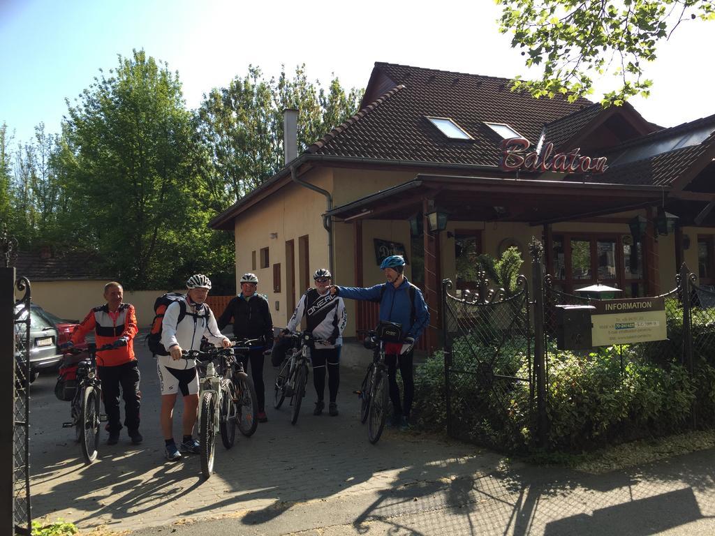 Balaton Kinizsi Apartman Шіофок Екстер'єр фото