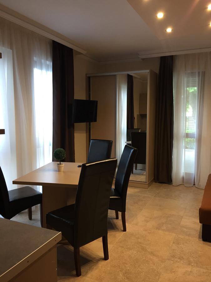 Balaton Kinizsi Apartman Шіофок Екстер'єр фото