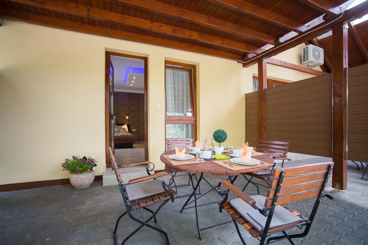 Balaton Kinizsi Apartman Шіофок Екстер'єр фото