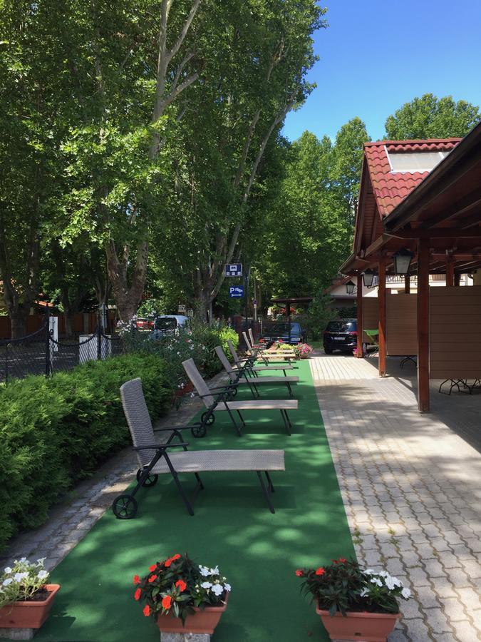 Balaton Kinizsi Apartman Шіофок Екстер'єр фото